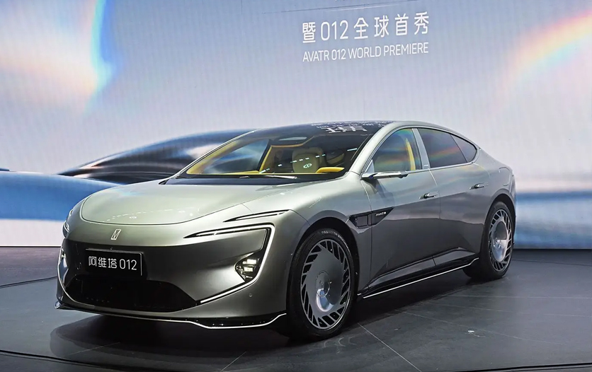 预售70万/限量700台 阿维塔012全球联名限量版有望3月25日上市