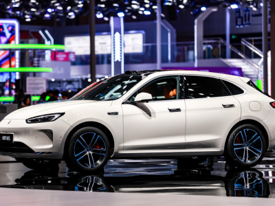 上海车展的流量担当？问界新M5 Ultra诠释何为年轻人的梦中情车